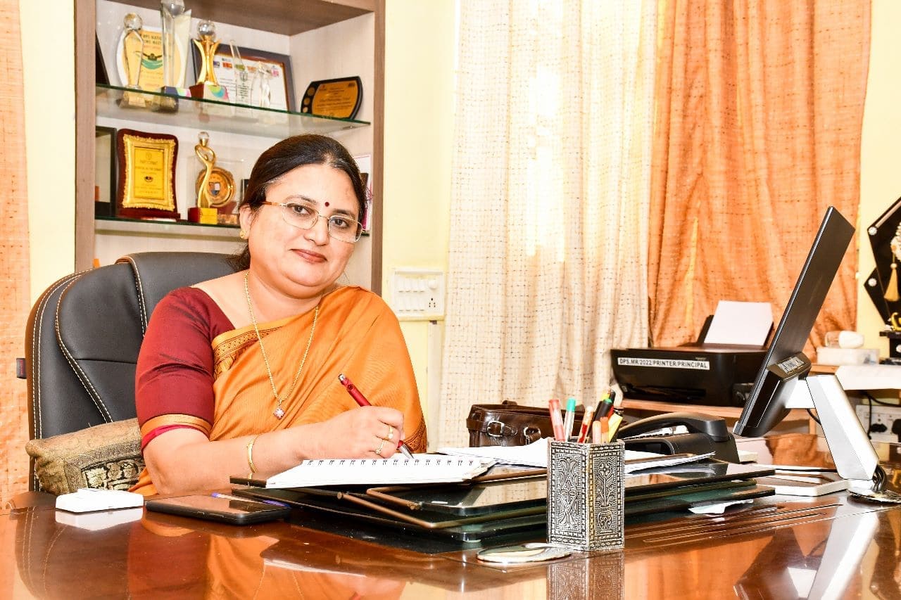 Ms-Aparna-Choubey-Principal